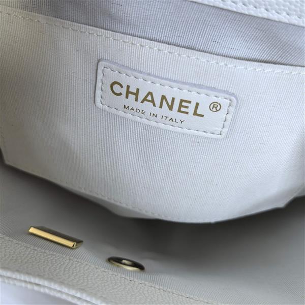 2026127213720582 800